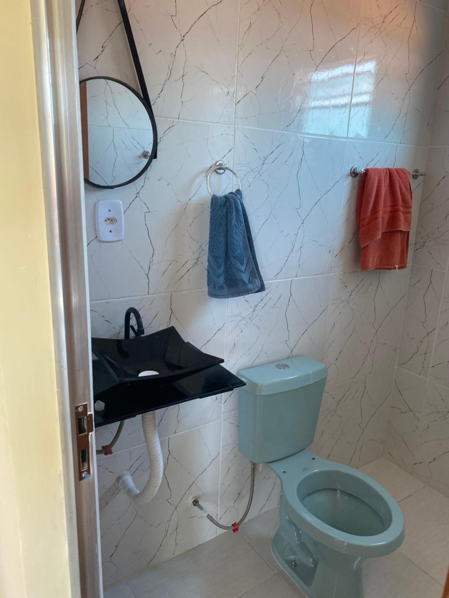 Flats Com Ar Condicionado, Garagem E Internet *